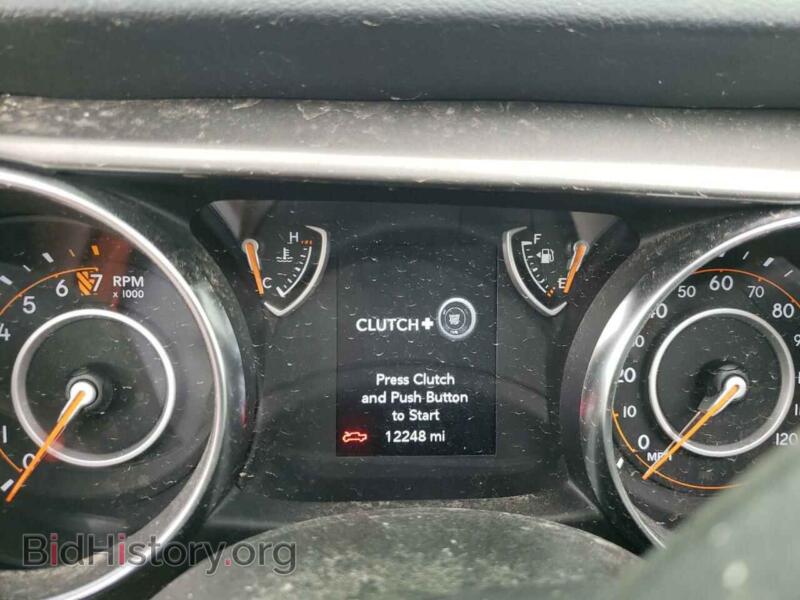 2021 Jeep GLADIATOR (VIN 1C6HJTAGXML552307) — photo 8 of 10