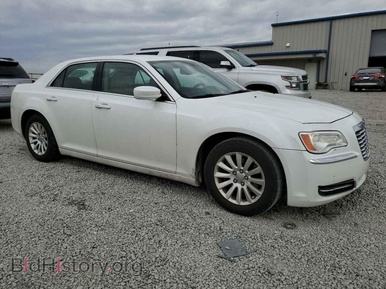 2012 CHRYSLER 300 - VIN: 2C3CCAAG2CH138441 - Фото 4