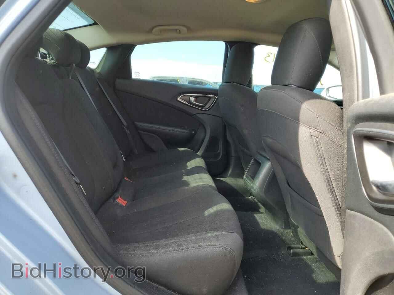 2015 CHRYSLER 200 - VIN: 1C3CCCAB0FN685607 - Фото 6