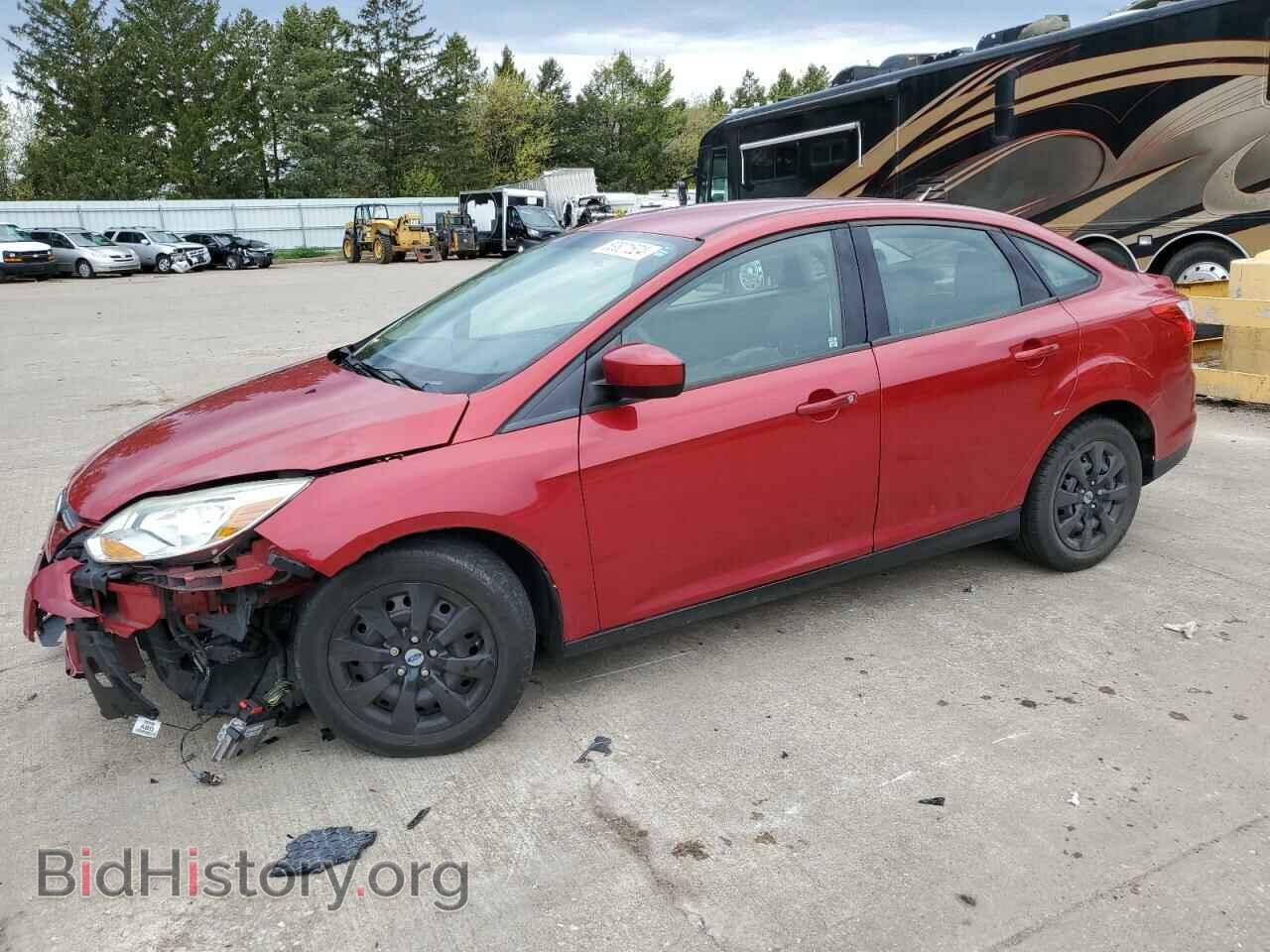 Photo 1FAHP3F24CL361541 - FORD FOCUS 2012