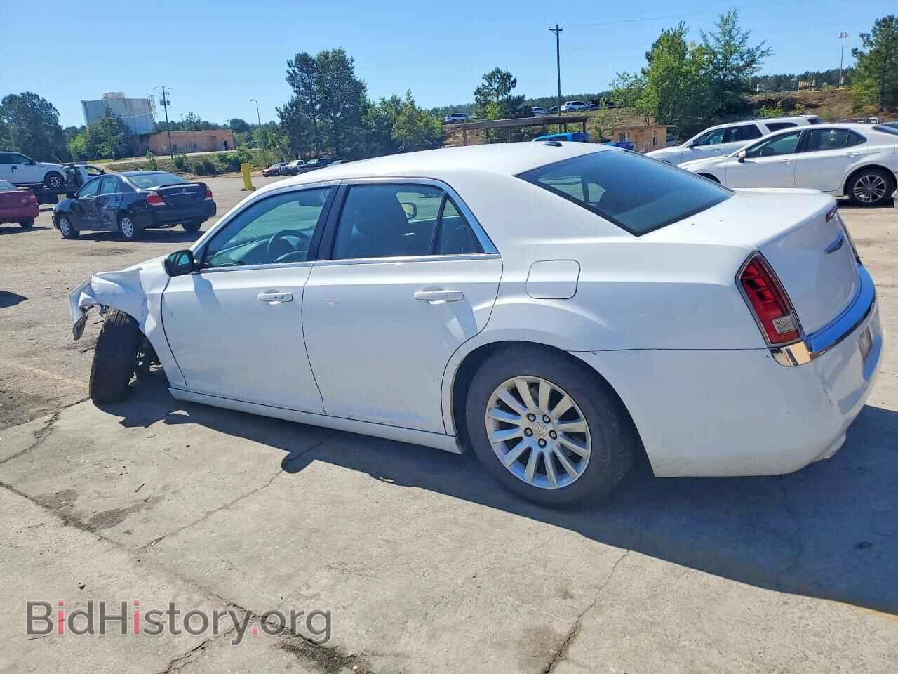 2013 CHRYSLER 300 - VIN: 2C3CCAAG8DH539994 - Photo 2