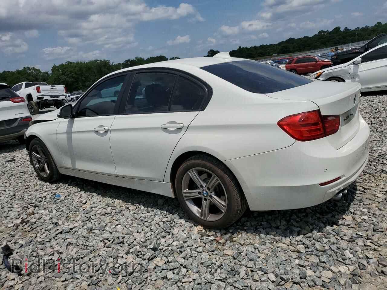 2015 BMW 3 SERIES - VIN: WBA3C1C54FP852592 - Фото 2
