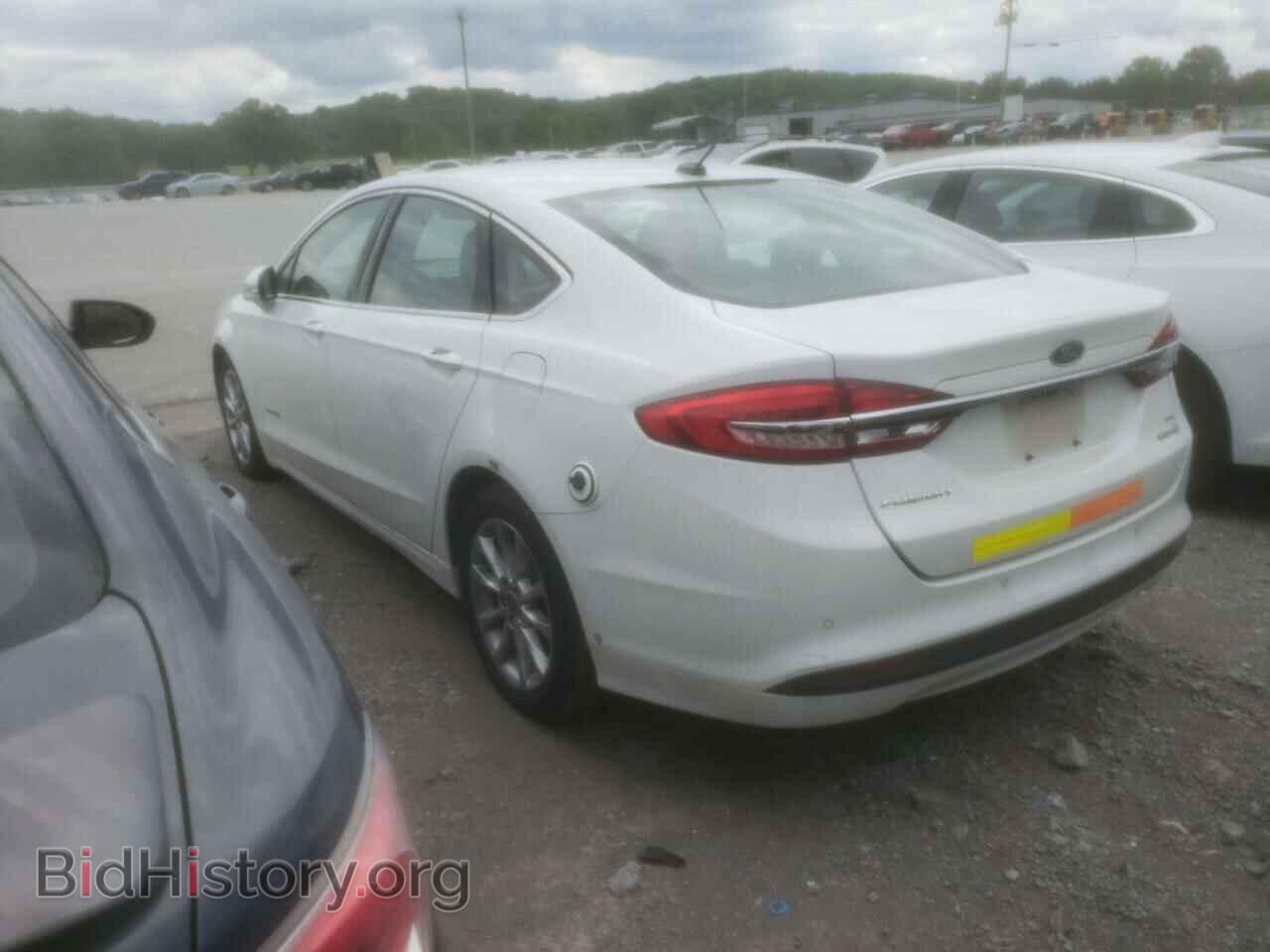 2017 FORD FUSION - VIN: 3FA6P0LU8HR410082 - Фото 2