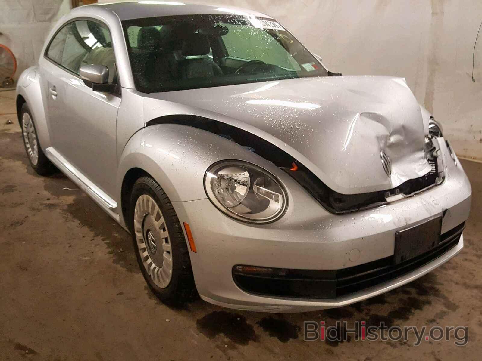 Photo 3VWJP7AT1DM678158 - VOLKSWAGEN BEETLE 2013