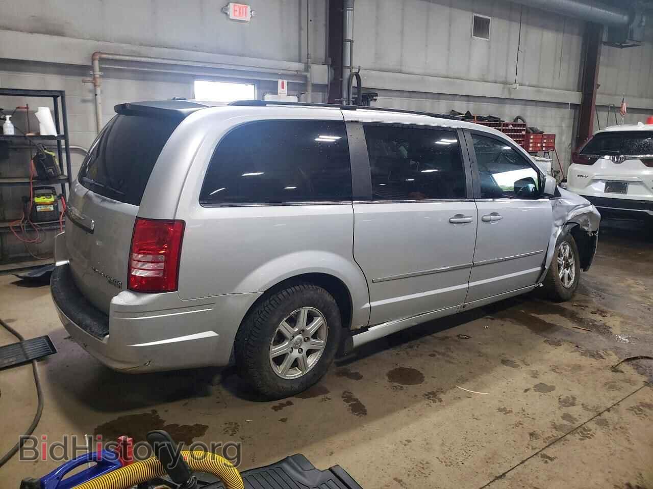2010 CHRYSLER MINIVAN - VIN: 2A4RR8D17AR422847 - Фото 3