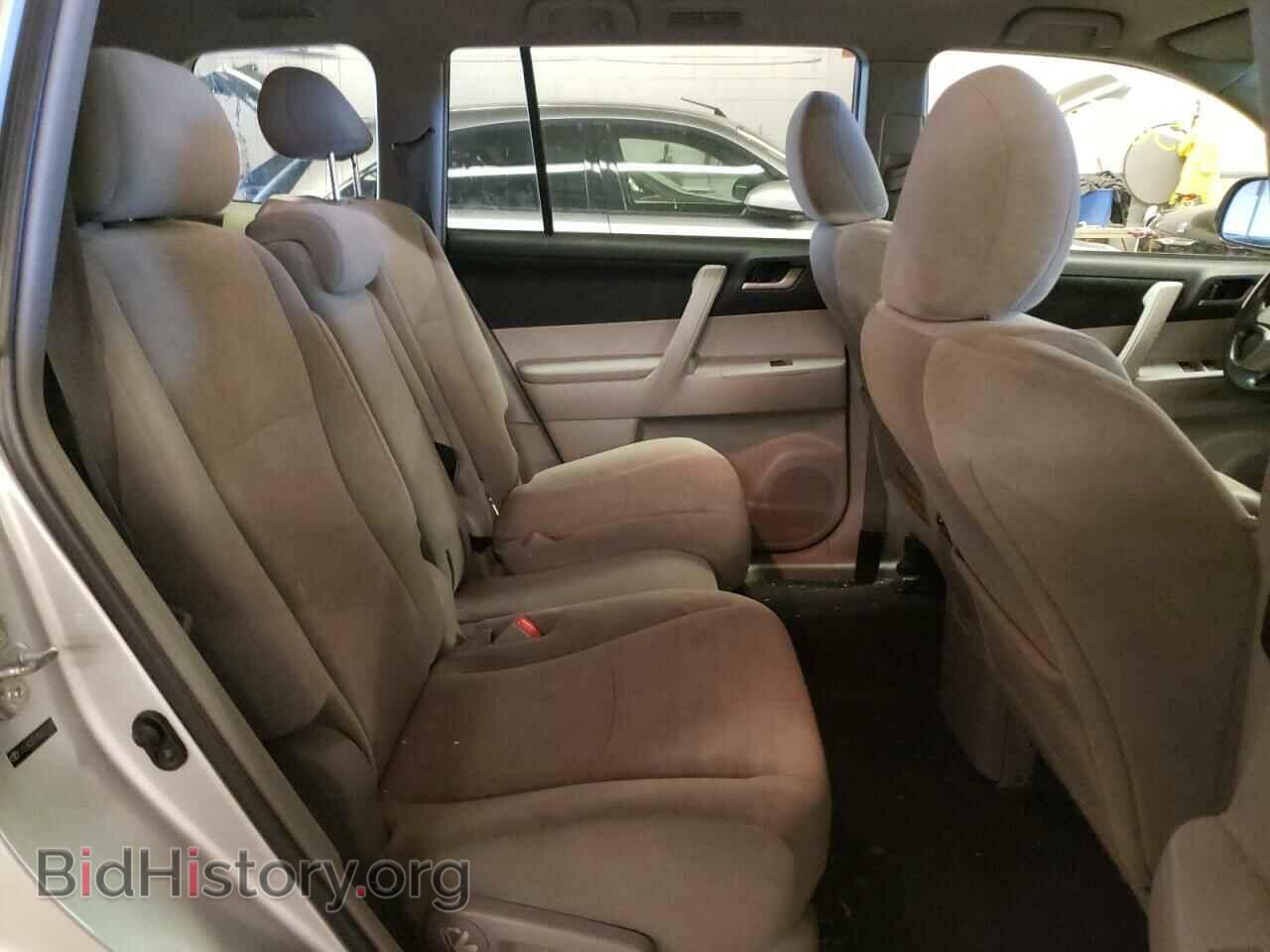 2011 TOYOTA HIGHLANDER - VIN: 5TDZK3EH1BS027435 - Фото 6