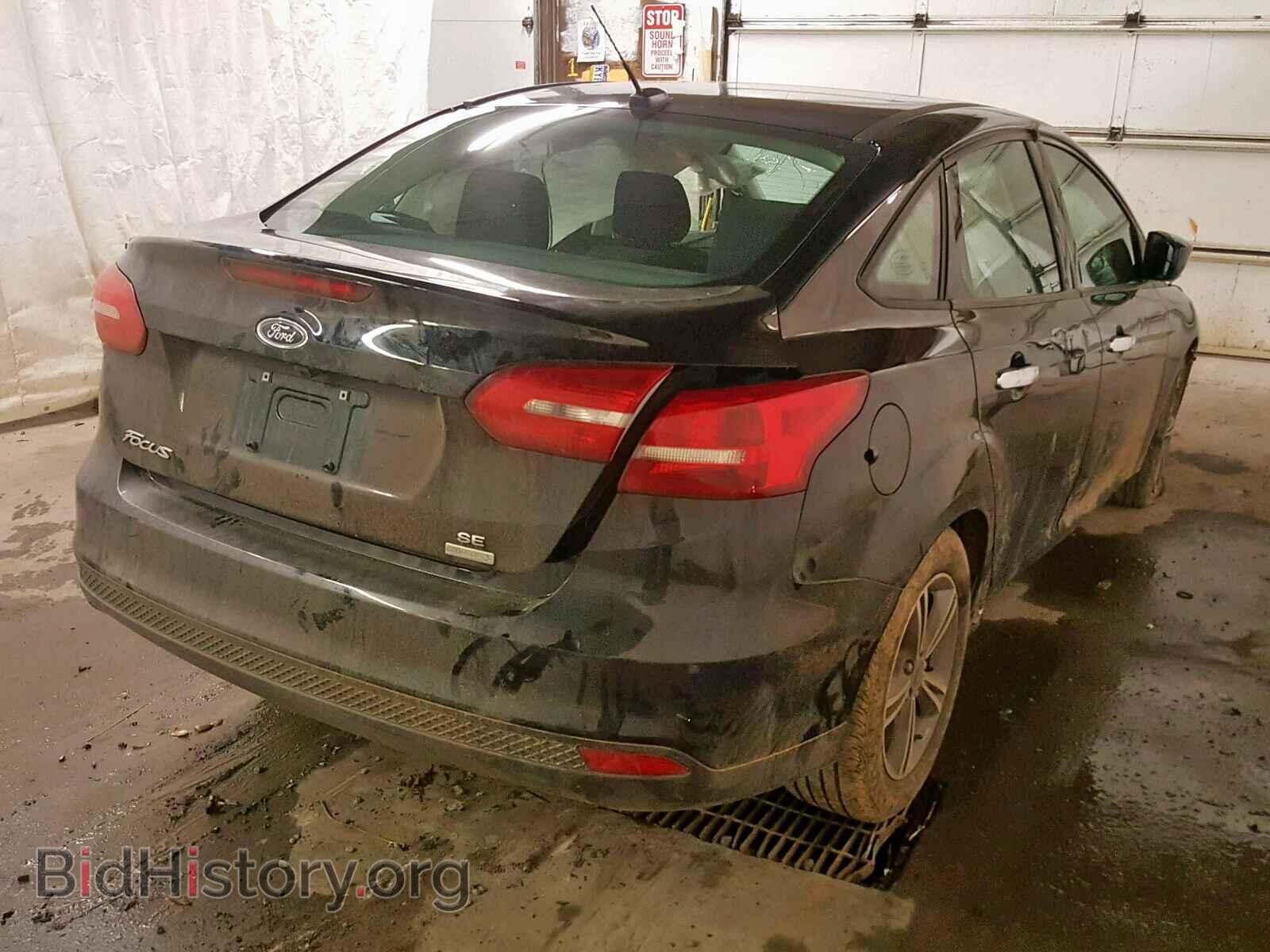 2018 FORD FOCUS SE - VIN: 1FADP3FE9JL309067 - Фото 4