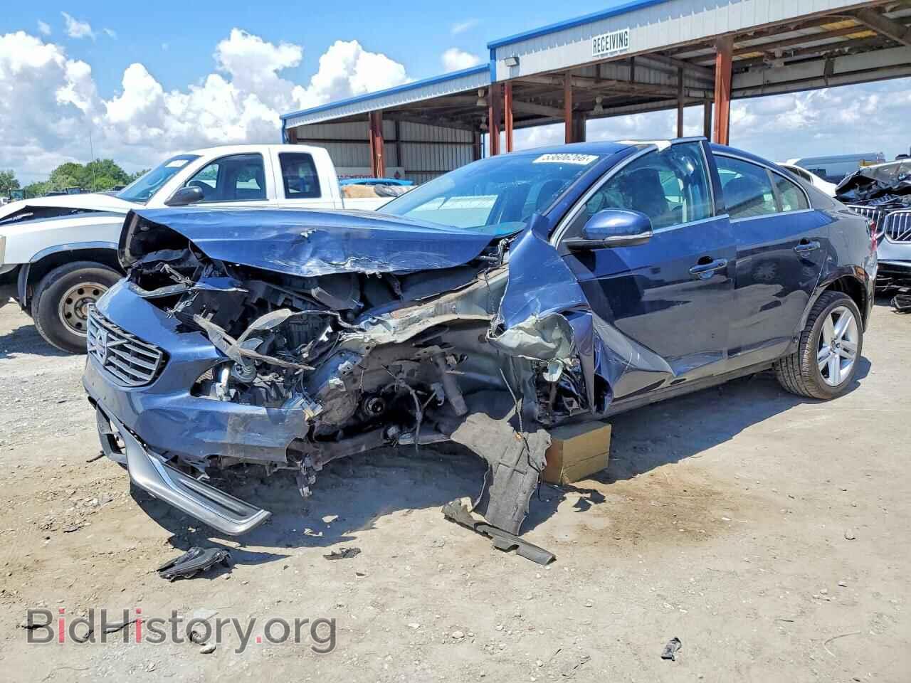 Фотография YV126MFC7F1312443 - VOLVO S60 2015