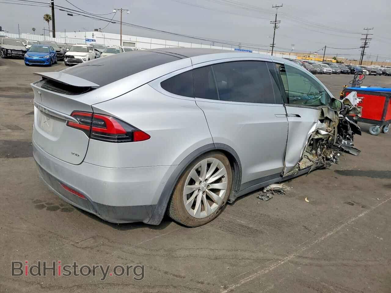 2016 TESLA MODEL X - VIN: 5YJXCBE2XGF001518 - Photo 3