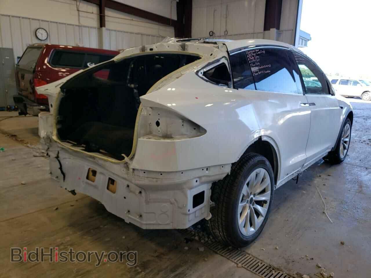 2020 TESLA MODEL X - VIN: 5YJXCDE47LF250141 - Фото 4