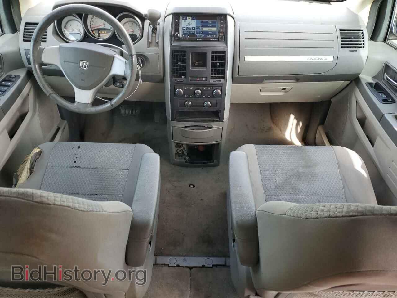 2010 DODGE CARAVAN - VIN: 2D4RN3D11AR364614 - Photo 8