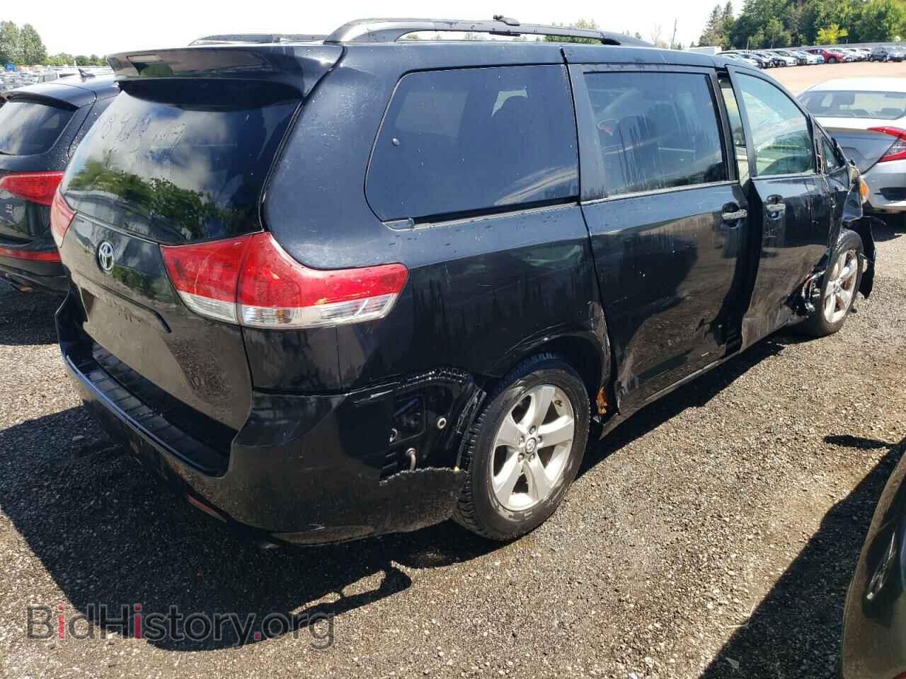 2013 TOYOTA SIENNA - VIN: 5TDZK3DC8DS320497 - Фото 4
