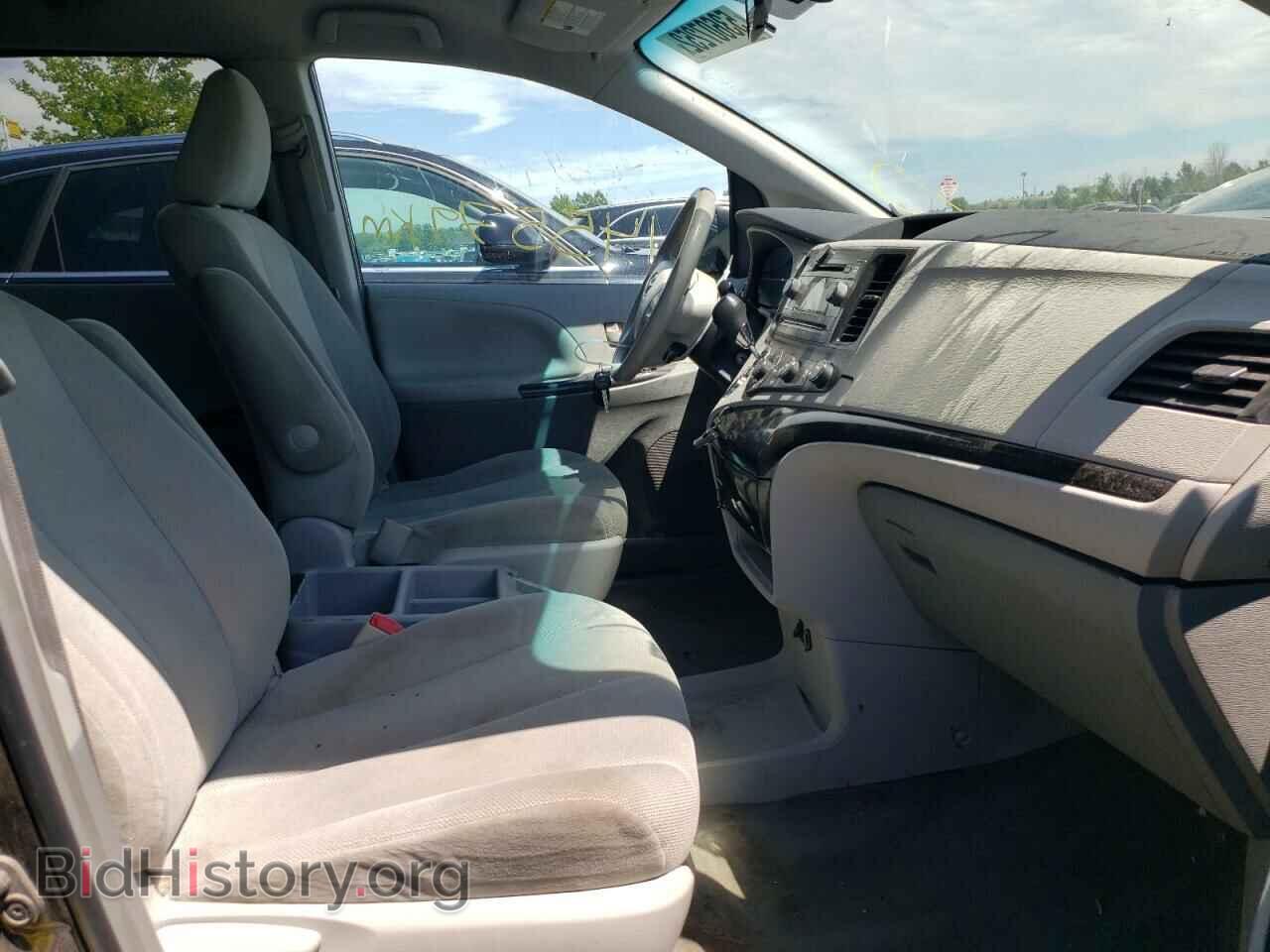 2013 TOYOTA SIENNA - VIN: 5TDZK3DC8DS320497 - Фото 5