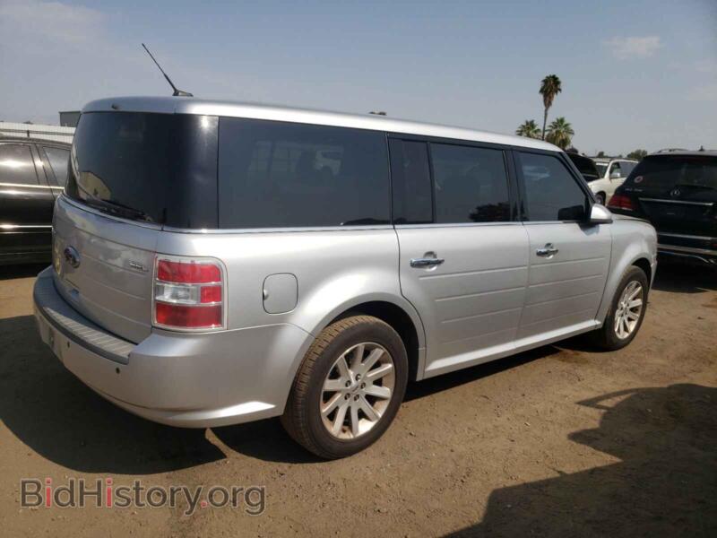 2010 Ford FLEX (VIN 2FMGK5CC2ABA10505) — photo 4 of 10