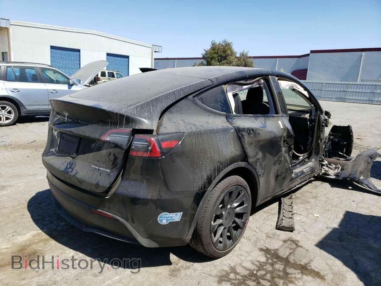 2021 TESLA MODEL Y - VIN: 5YJYGAEE2MF191131 - Photo 4