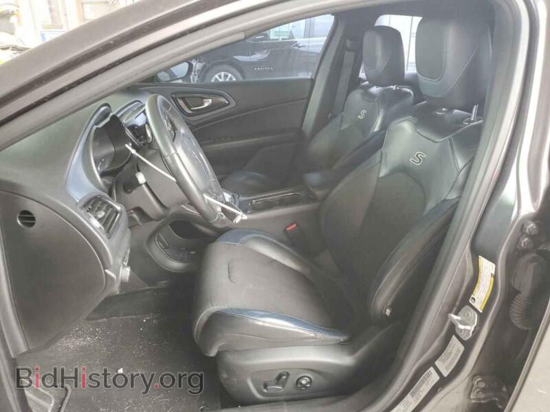 2016 Chrysler 200 (VIN 1C3CCCBB9GN102483) — фото 7 из 12