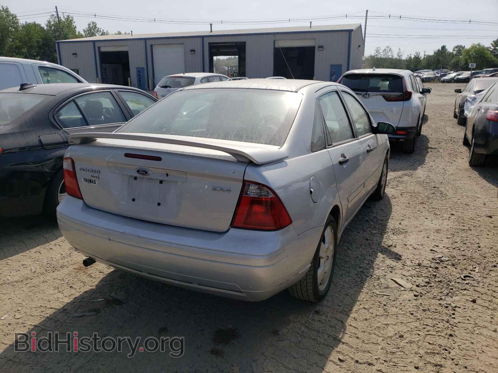 2006 FORD FOCUS - VIN: 1FAHP34N16W136736 - Фото 4