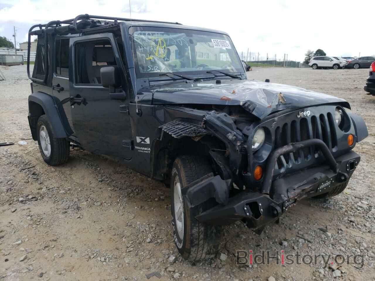 Photo 1J8GA39108L528889 - JEEP WRANGLER 2008