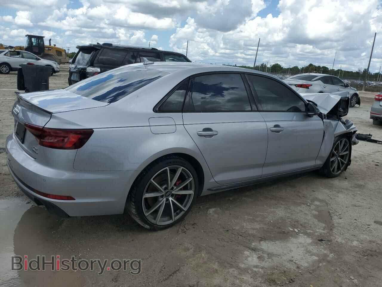 2018 AUDI A4 - VIN: WAUENAF40JN009824 - Фото 3