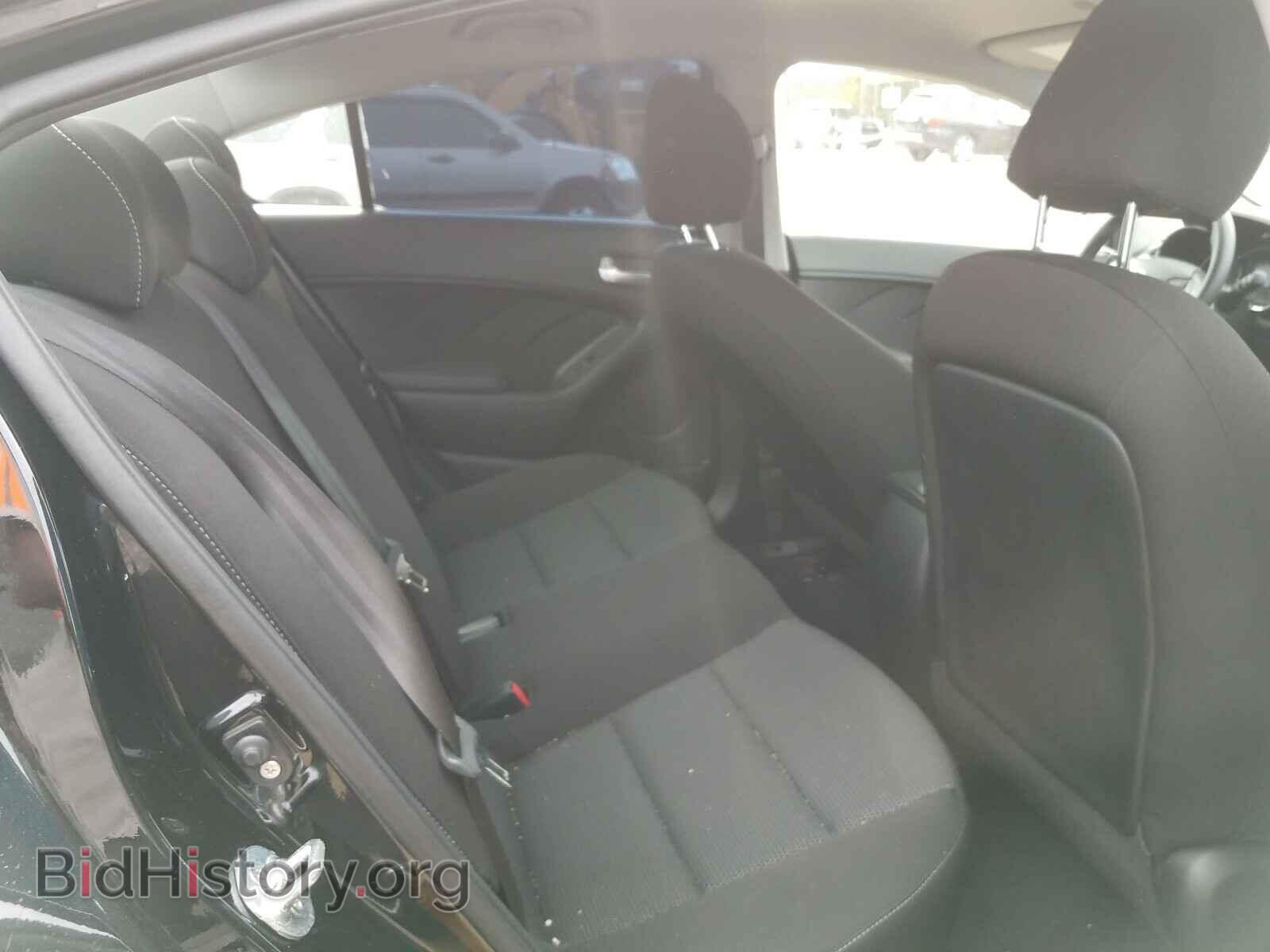 2017 KIA FORTE - VIN: 3KPFK4A77HE132845 - Фото 6