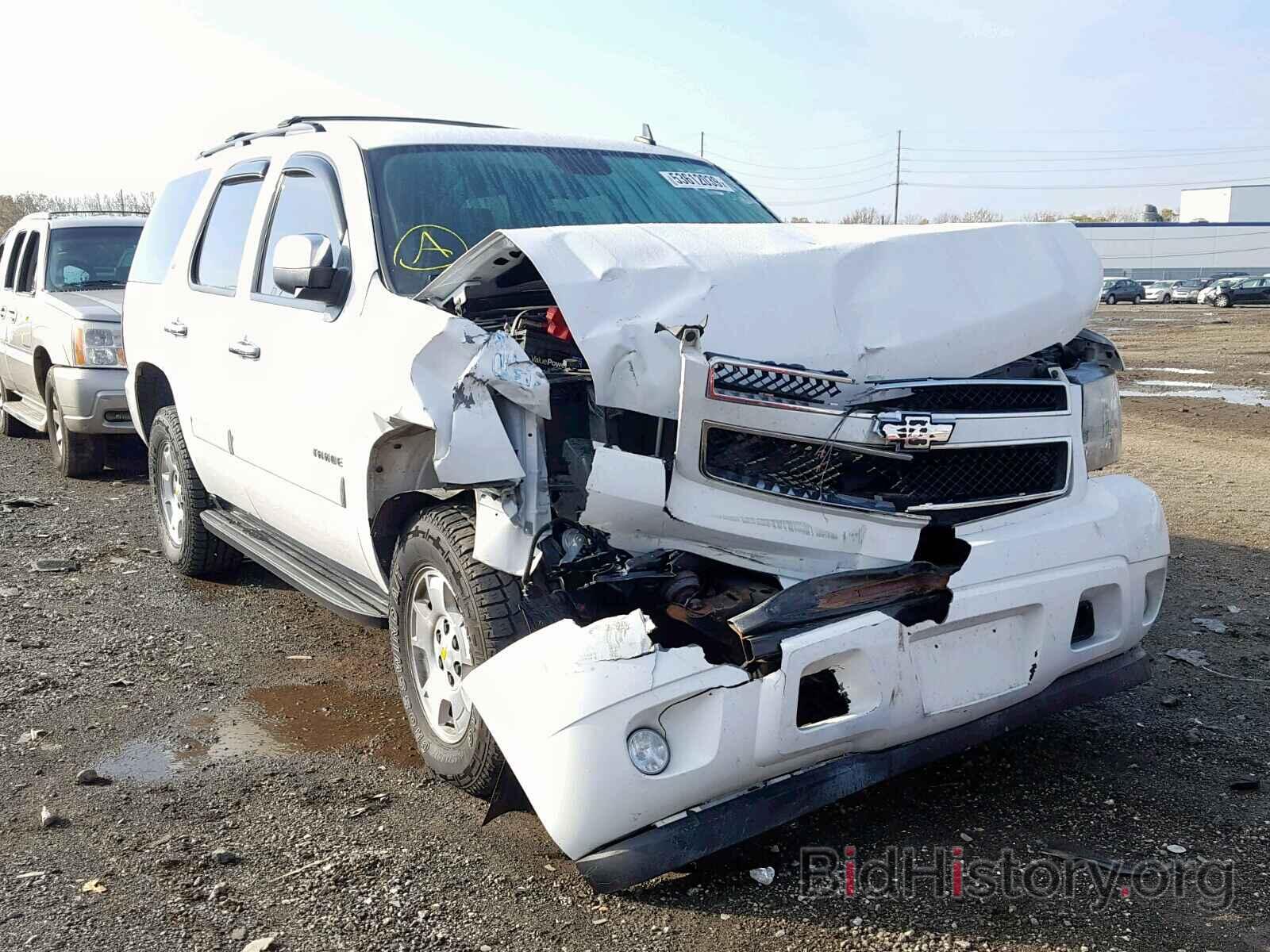 Фотография 1GNSKBE04BR123409 - CHEVROLET TAHOE K150 2011