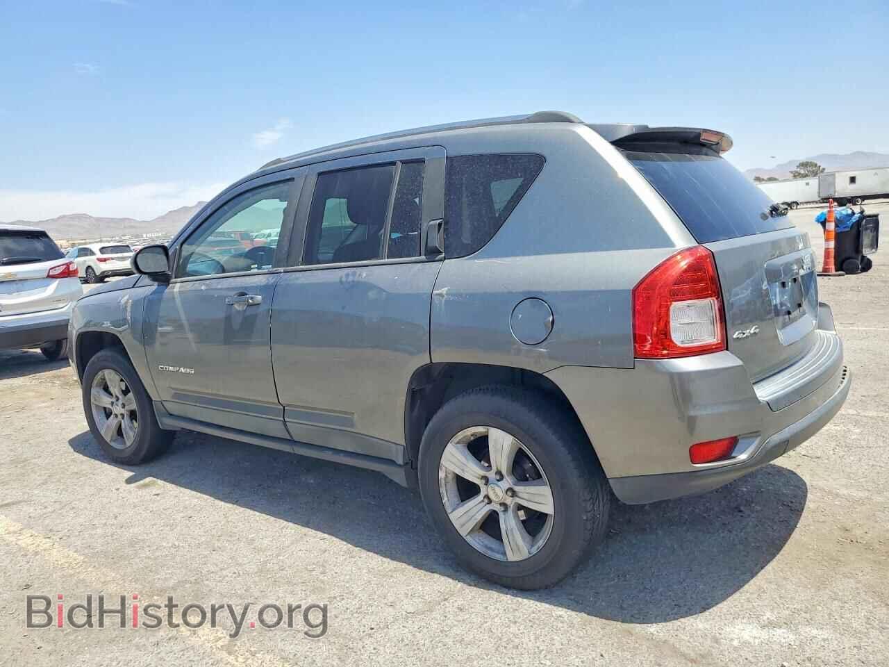 2011 JEEP COMPASS - VIN: 1J4NF1FB8BD277195 - Фото 2