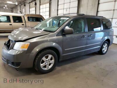 2010 Dodge CARAVAN SXT, серебристый — VIN 2D4RN5D19AR264837, Copart