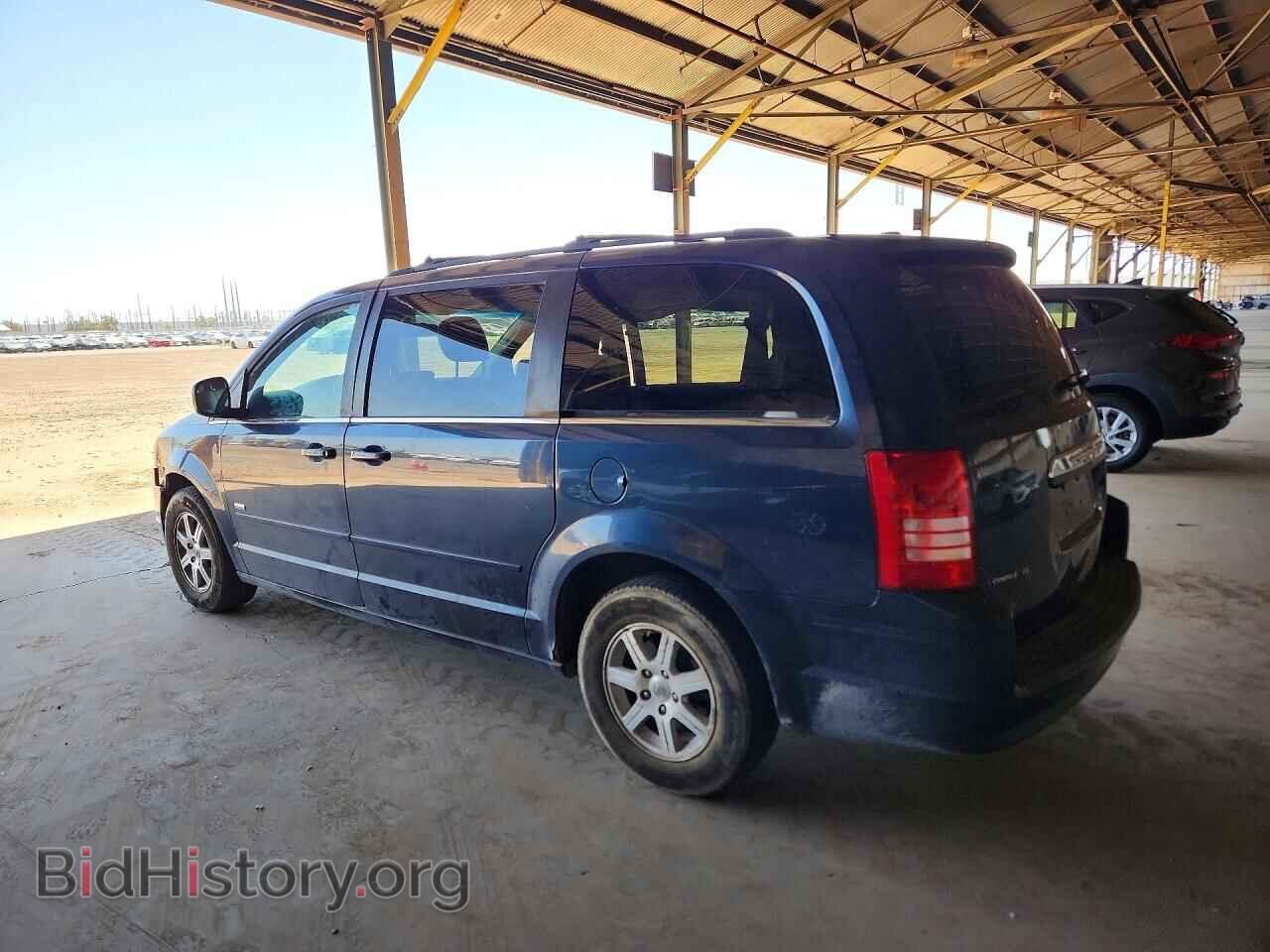 2008 CHRYSLER MINIVAN - VIN: 2A8HR54P48R711501 - Photo 2
