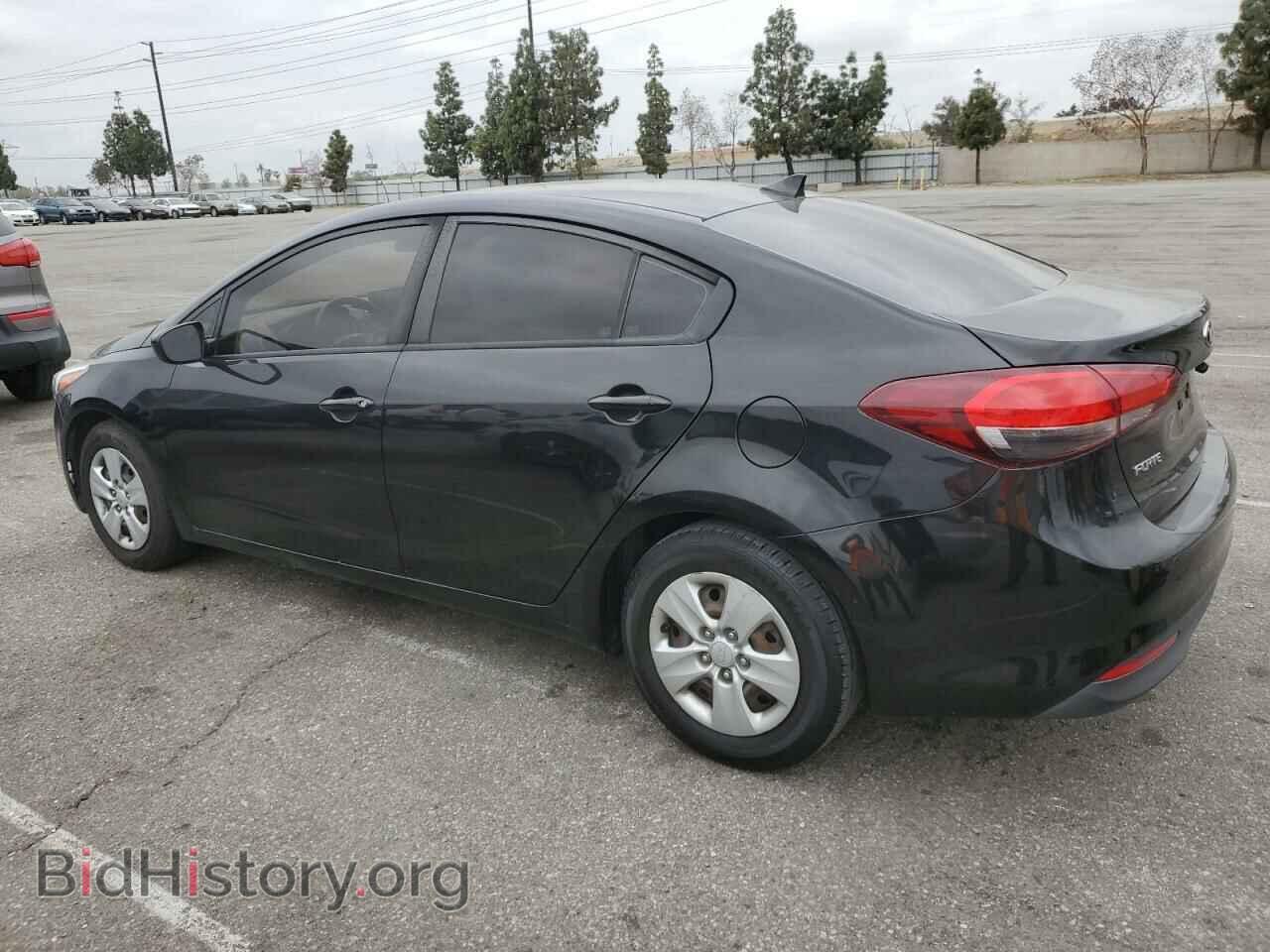 2017 KIA FORTE - VIN: 3KPFK4A72HE132834 - Фото 2