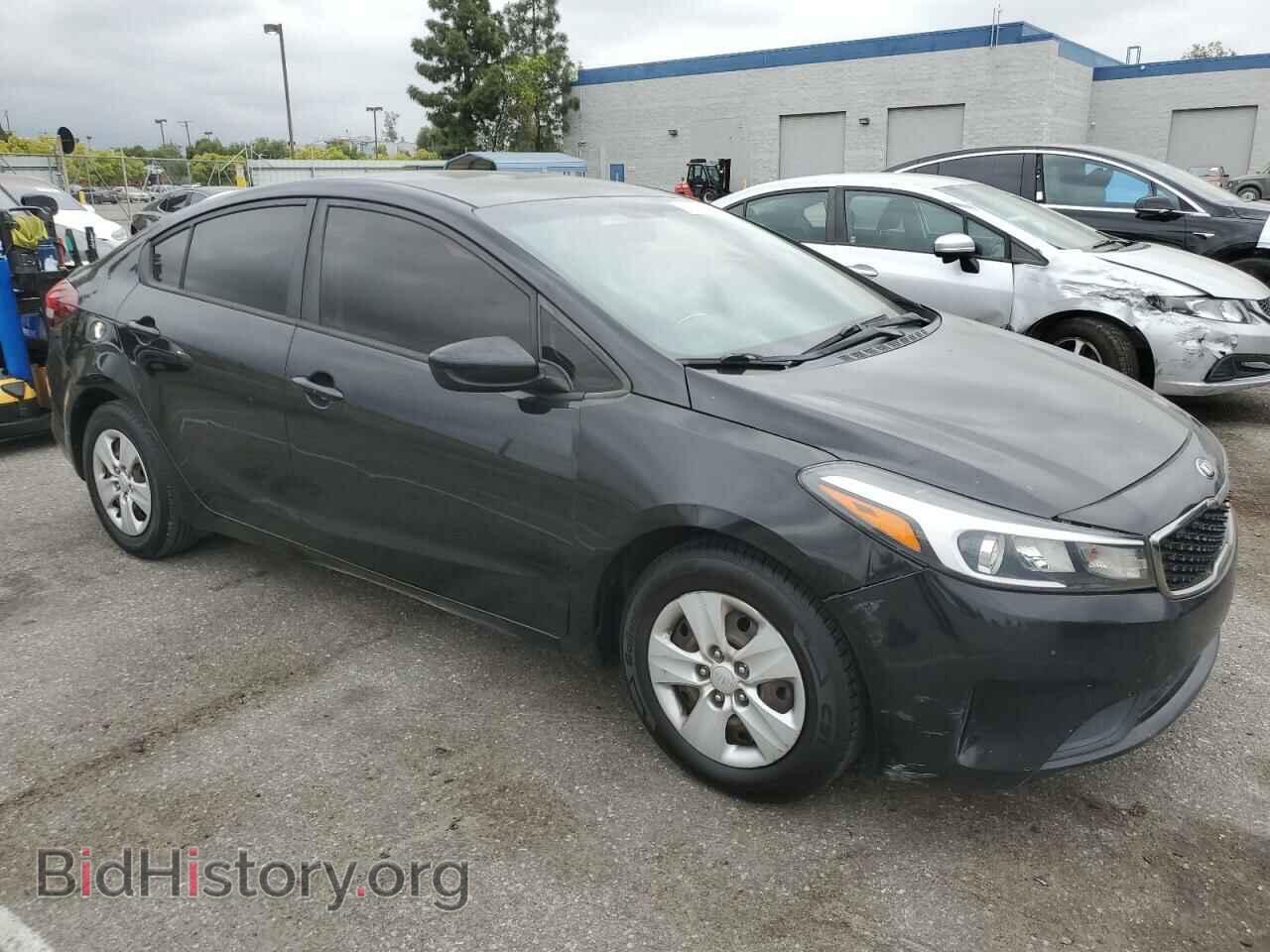 2017 KIA FORTE - VIN: 3KPFK4A72HE132834 - Фото 4