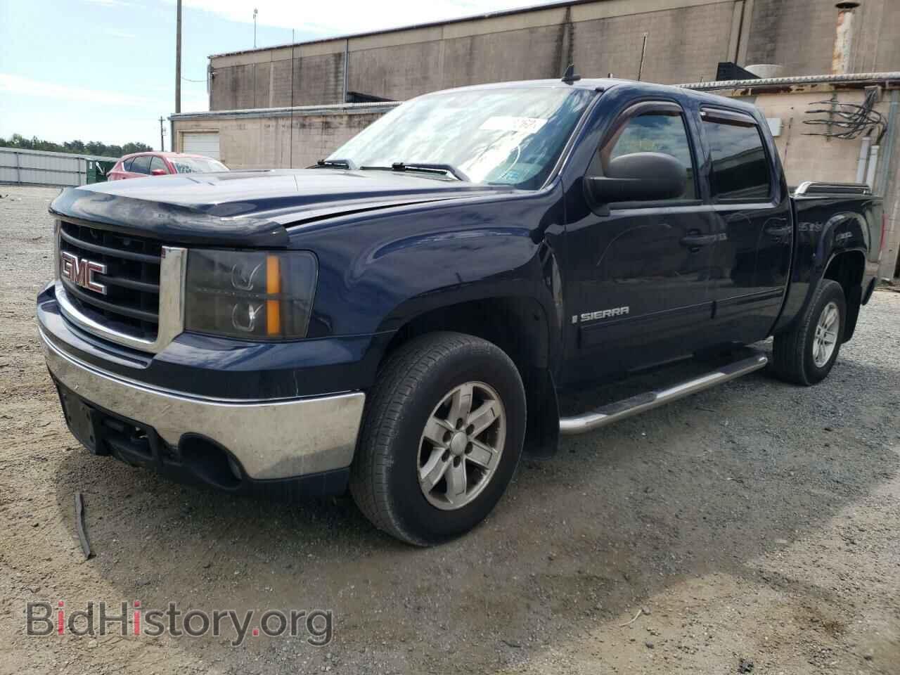 2007 GMC SIERRA - VIN: 3GTEC13J97G522445 - Фото 2