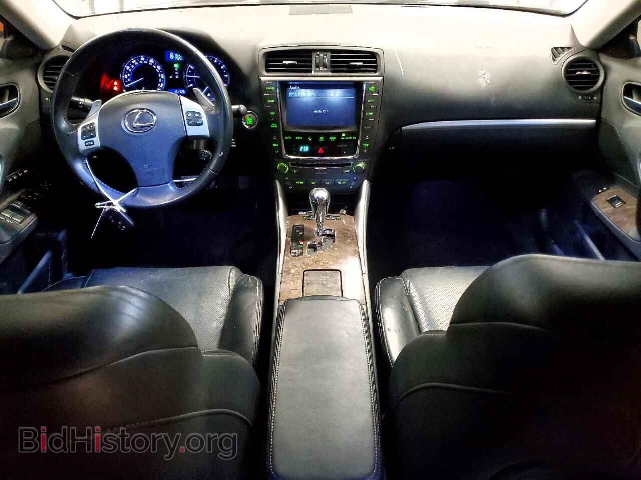 2011 LEXUS IS - VIN: JTHCE5C23B5001656 - Photo 8