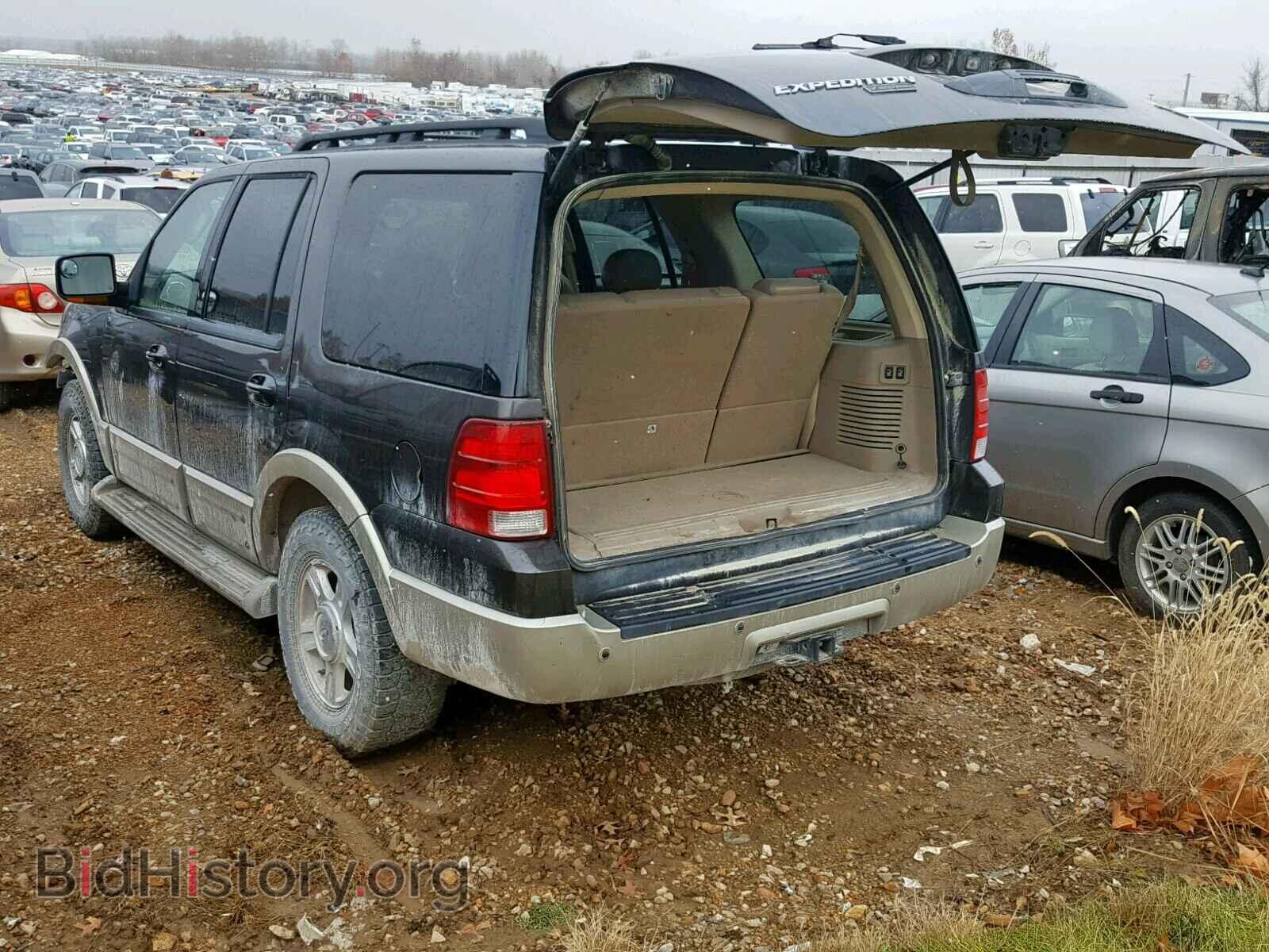 2005 FORD EXPEDITION - VIN: 1FMFU18525LA92329 - Фото 3