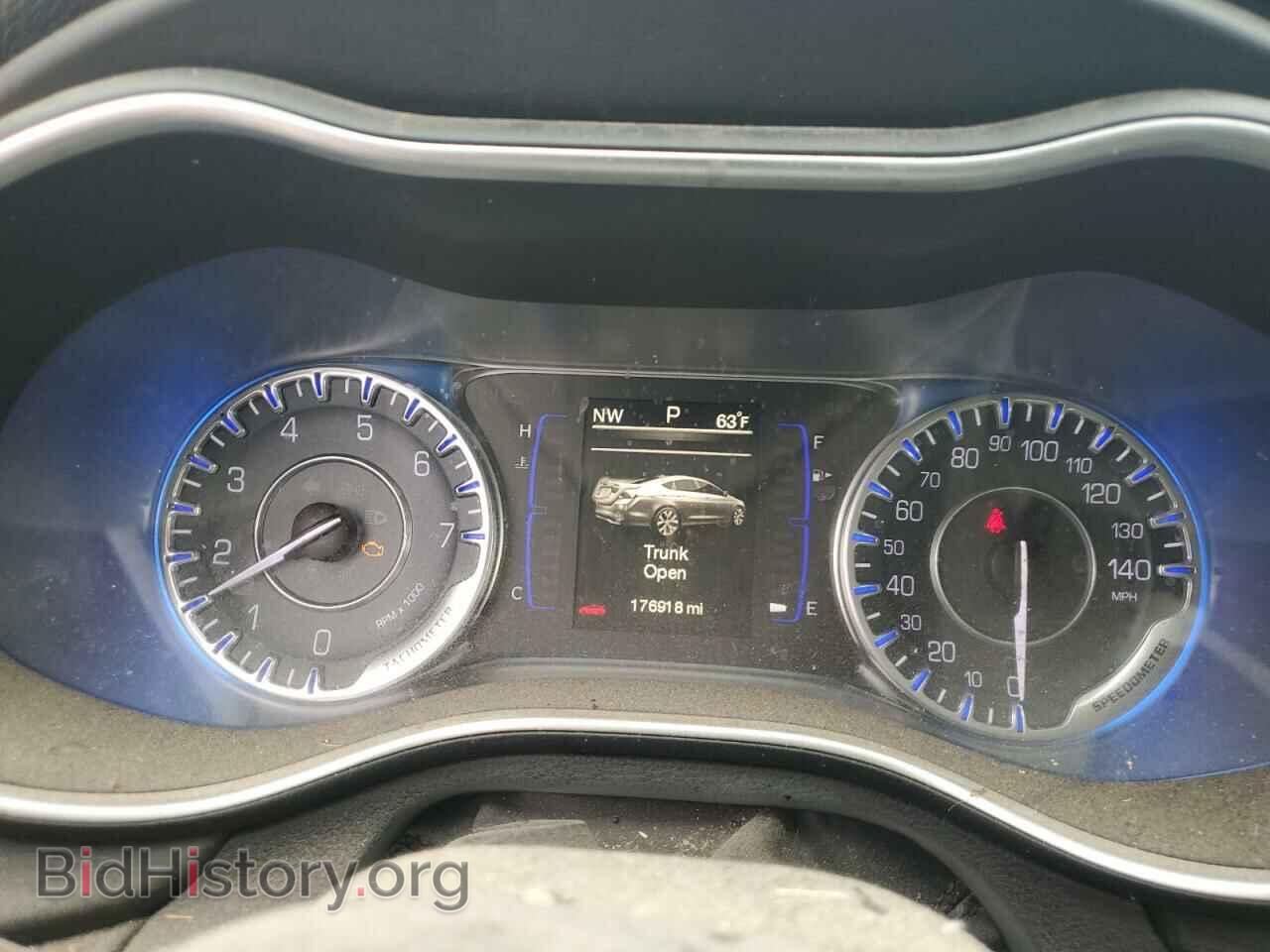 2015 CHRYSLER 200 - VIN: 1C3CCCAB8FN547085 - Фото 9