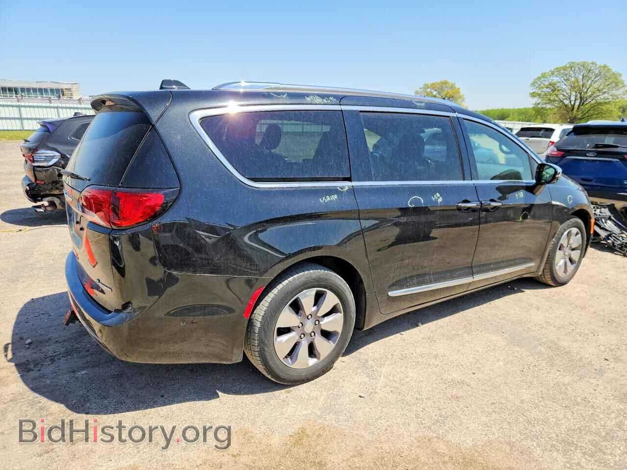 2020 CHRYSLER PACIFICA - VIN: 2C4RC1N73LR129807 - Фото 3