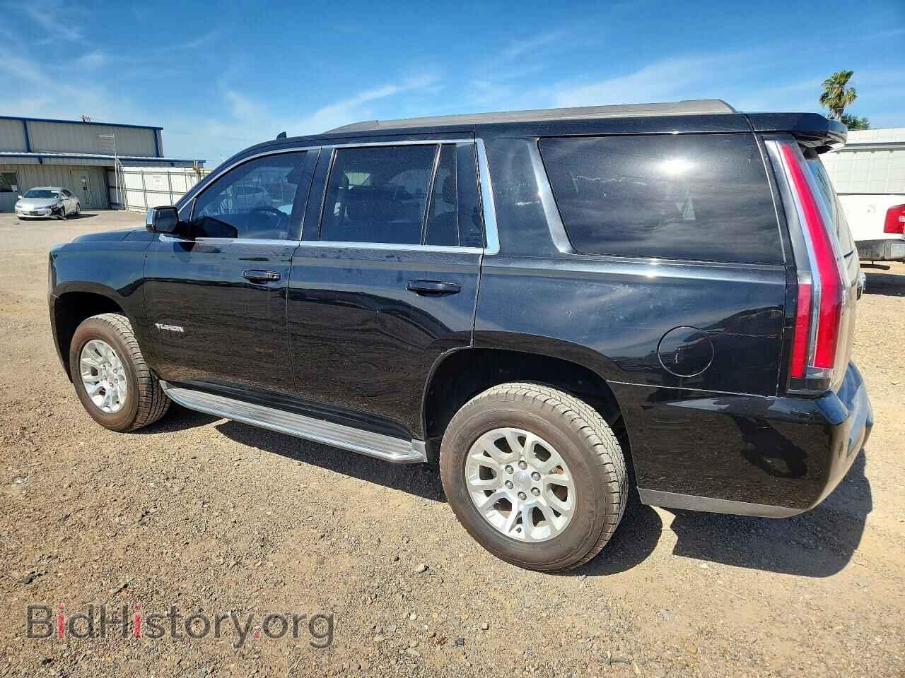 2018 GMC YUKON - VIN: 1GKS1AKC3JR330672 - Photo 2