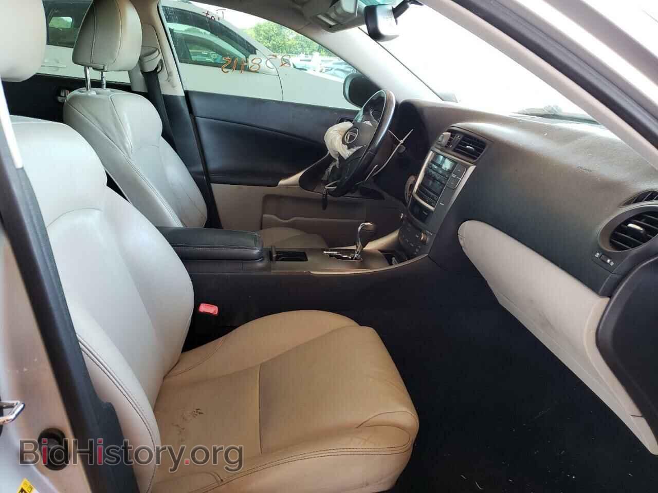2010 LEXUS IS - VIN: JTHBF5C20A5113399 - Photo 5