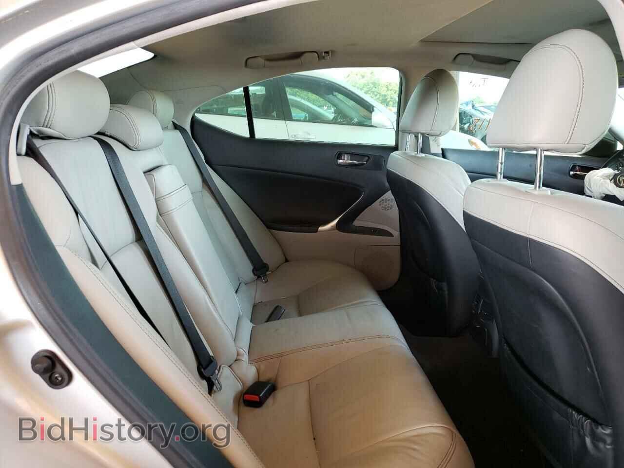2010 LEXUS IS - VIN: JTHBF5C20A5113399 - Photo 6