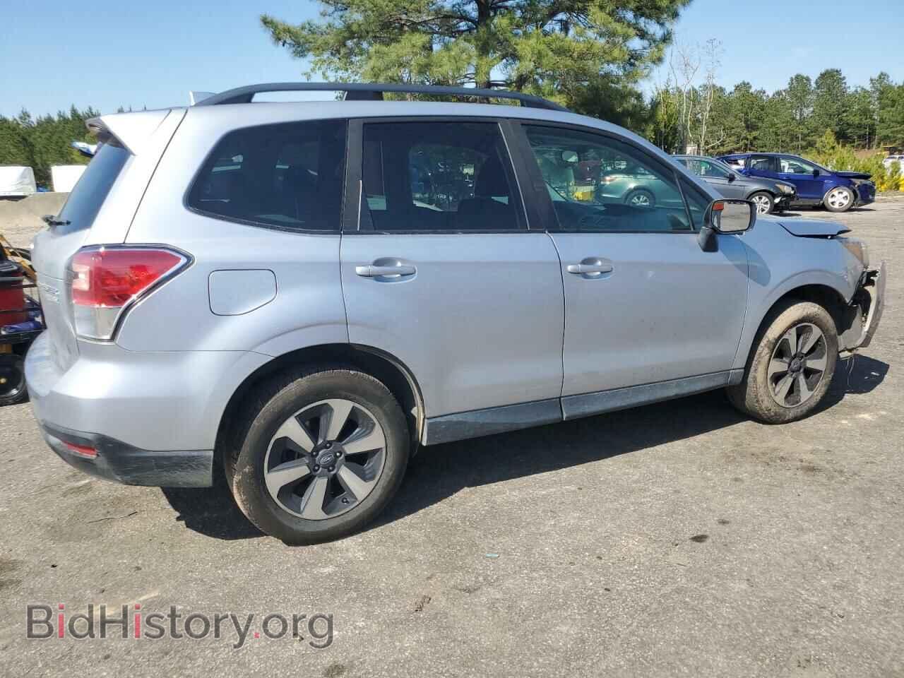 2017 SUBARU FORESTER - VIN: JF2SJAEC6HH808138 - Фото 3