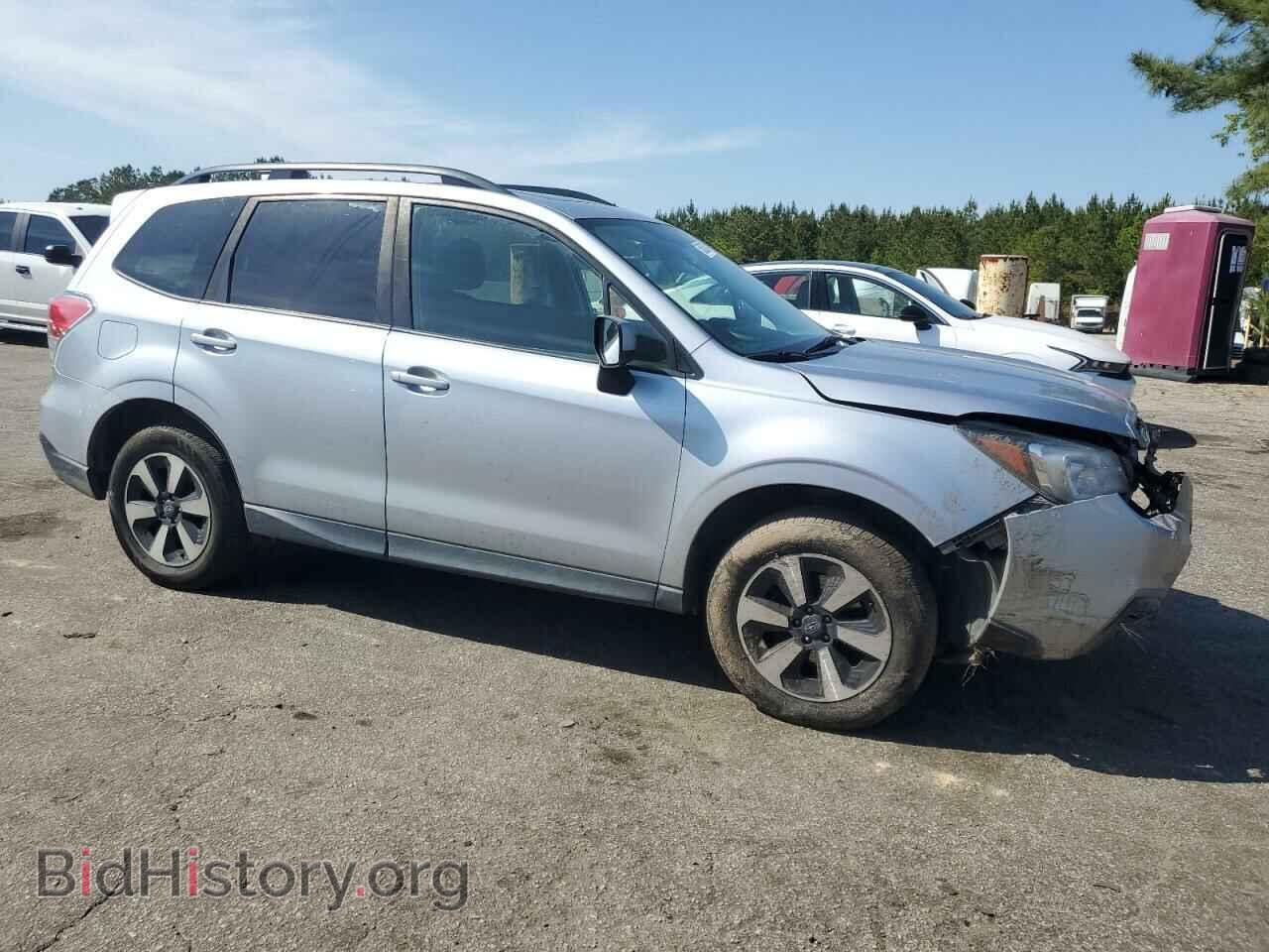 2017 SUBARU FORESTER - VIN: JF2SJAEC6HH808138 - Фото 4
