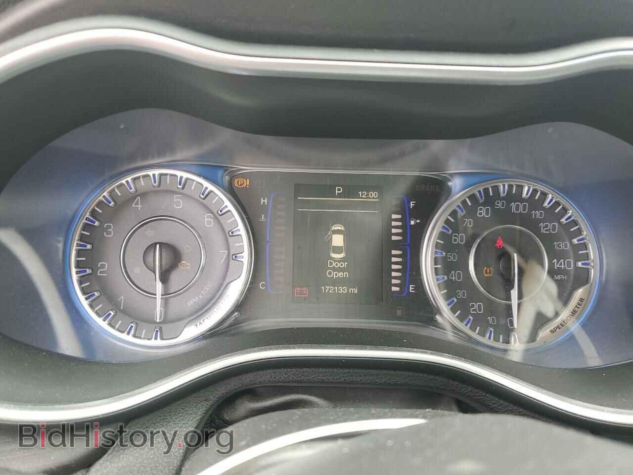 2016 CHRYSLER 200 - VIN: 1C3CCCAB6GN136401 - Фото 9