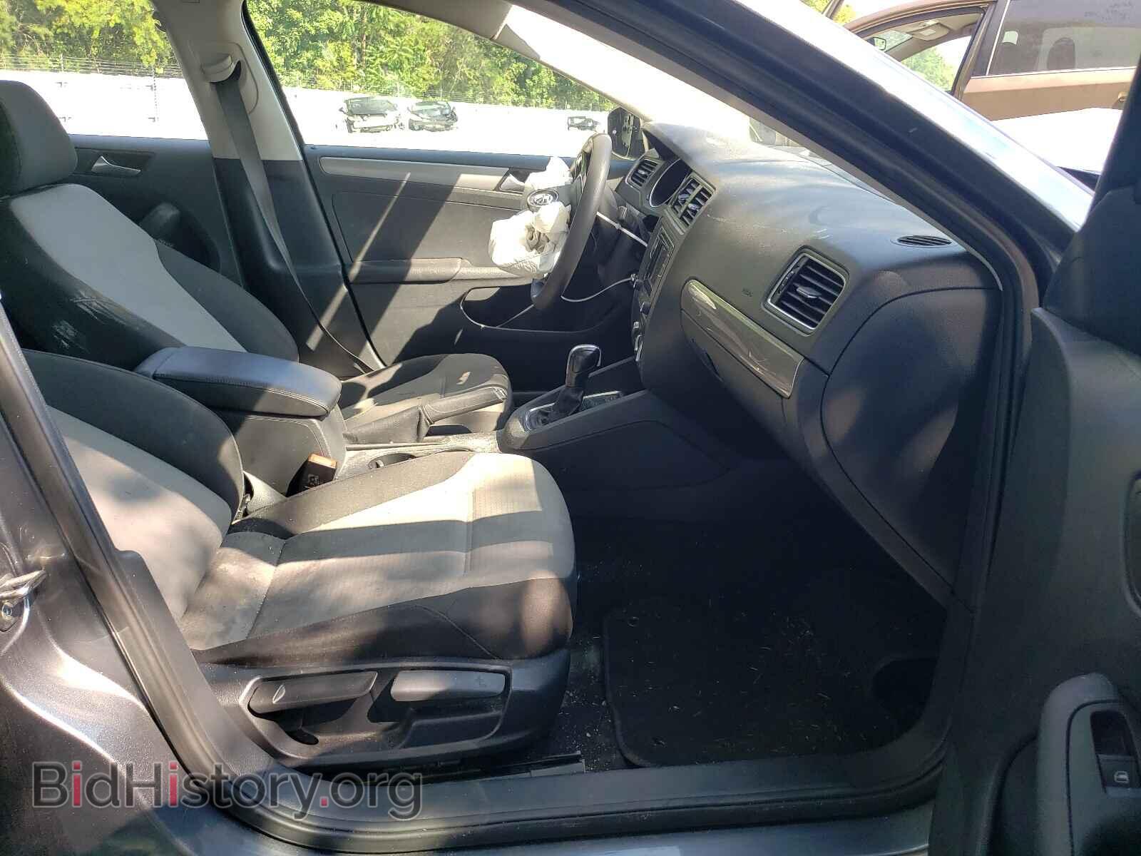 2017 VOLKSWAGEN JETTA - VIN: 3VW2B7AJ4HM243691 - Фото 5