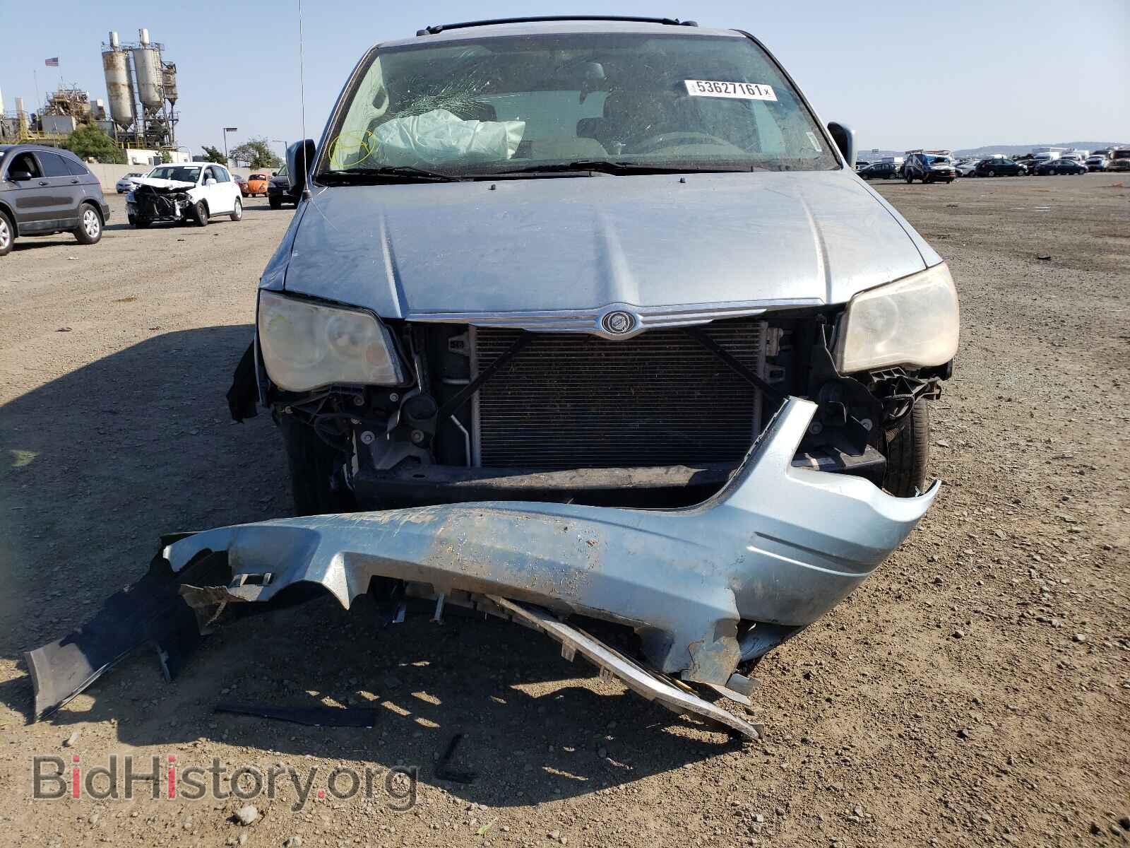 2008 CHRYSLER MINIVAN - VIN: 2A8HR54P58R637585 - Фото 9