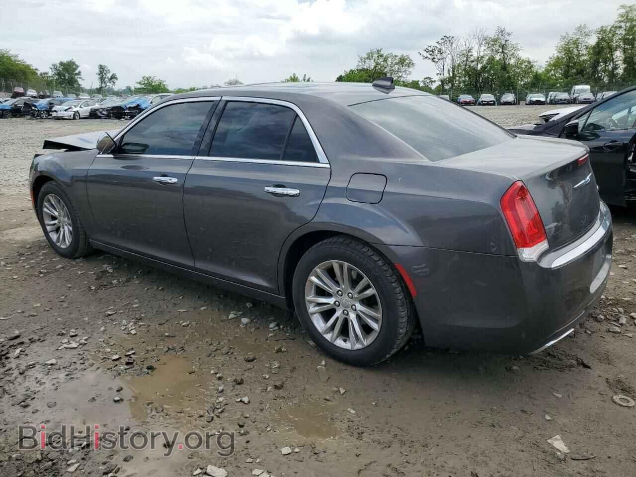 2017 CHRYSLER 300 - VIN: 2C3CCAEG8HH564622 - Фото 2