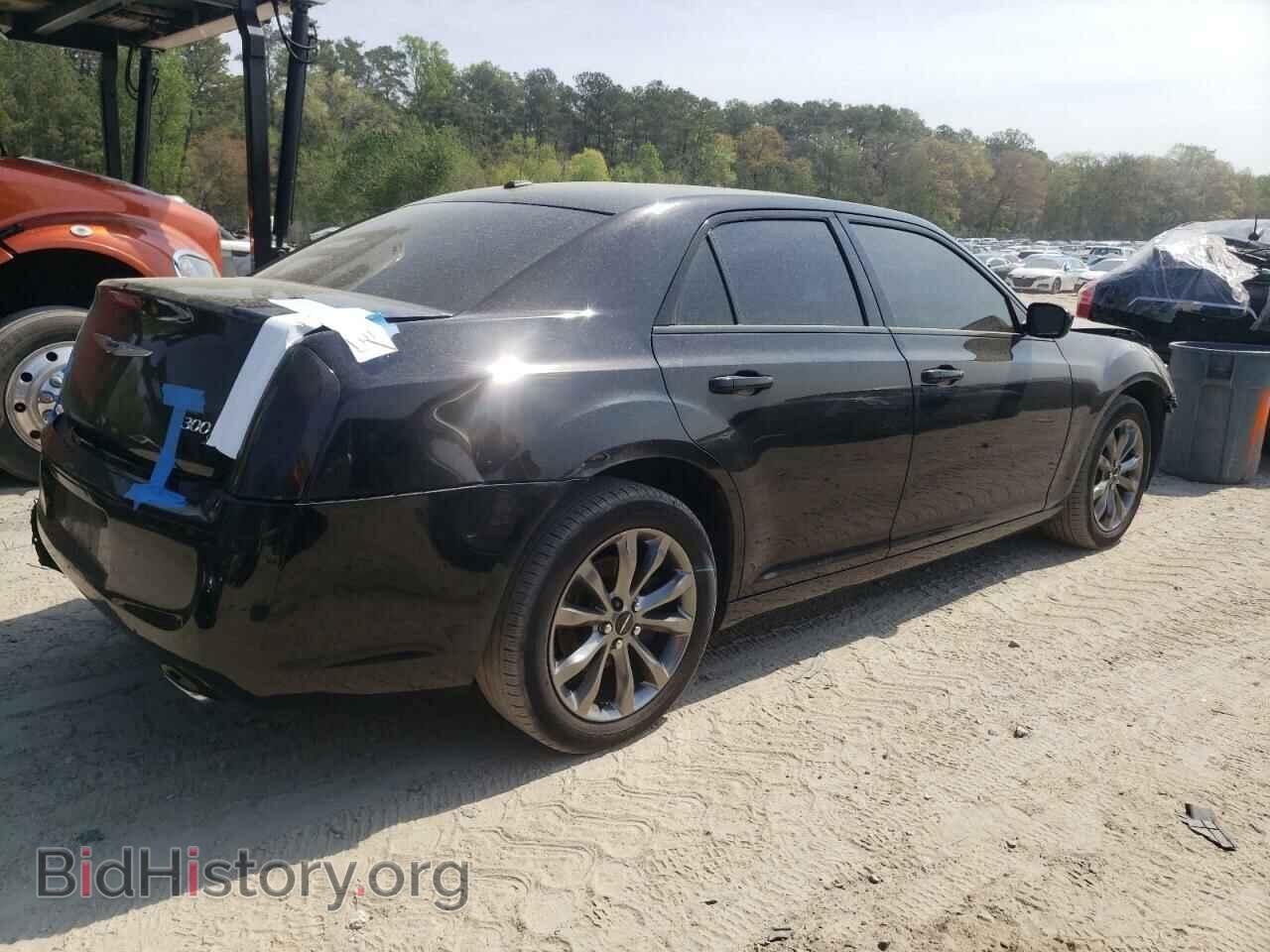 2014 CHRYSLER 300 - VIN: 2C3CCAGG6EH342010 - Фото 3