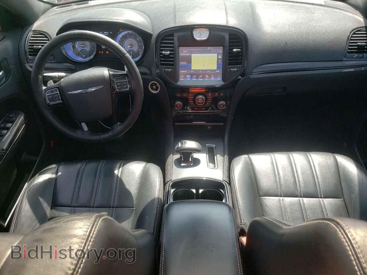 2014 CHRYSLER 300 - VIN: 2C3CCAGG6EH342010 - Фото 8