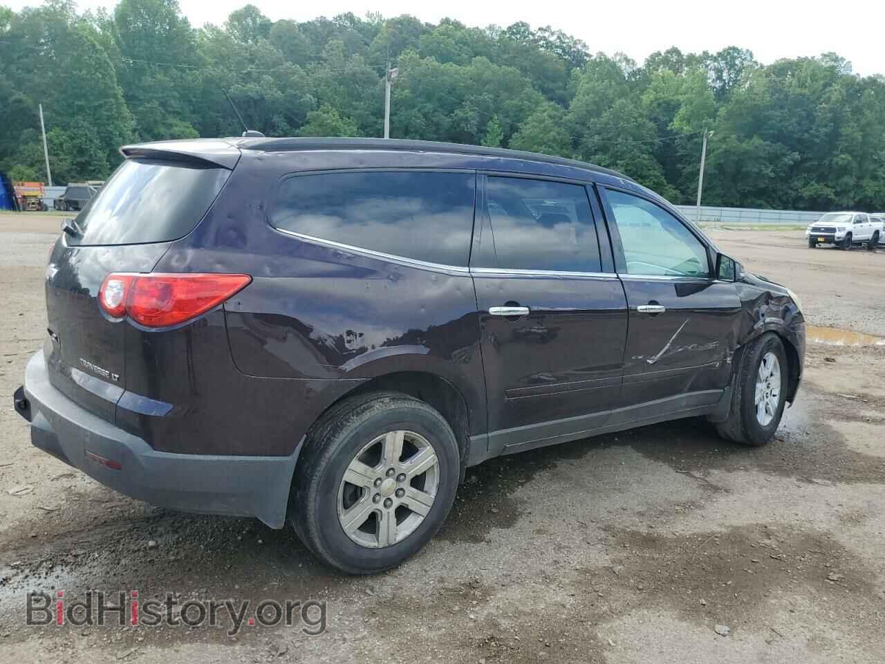 2010 CHEVROLET TRAVERSE - VIN: 1GNLVFED1AS122425 - Фото 3