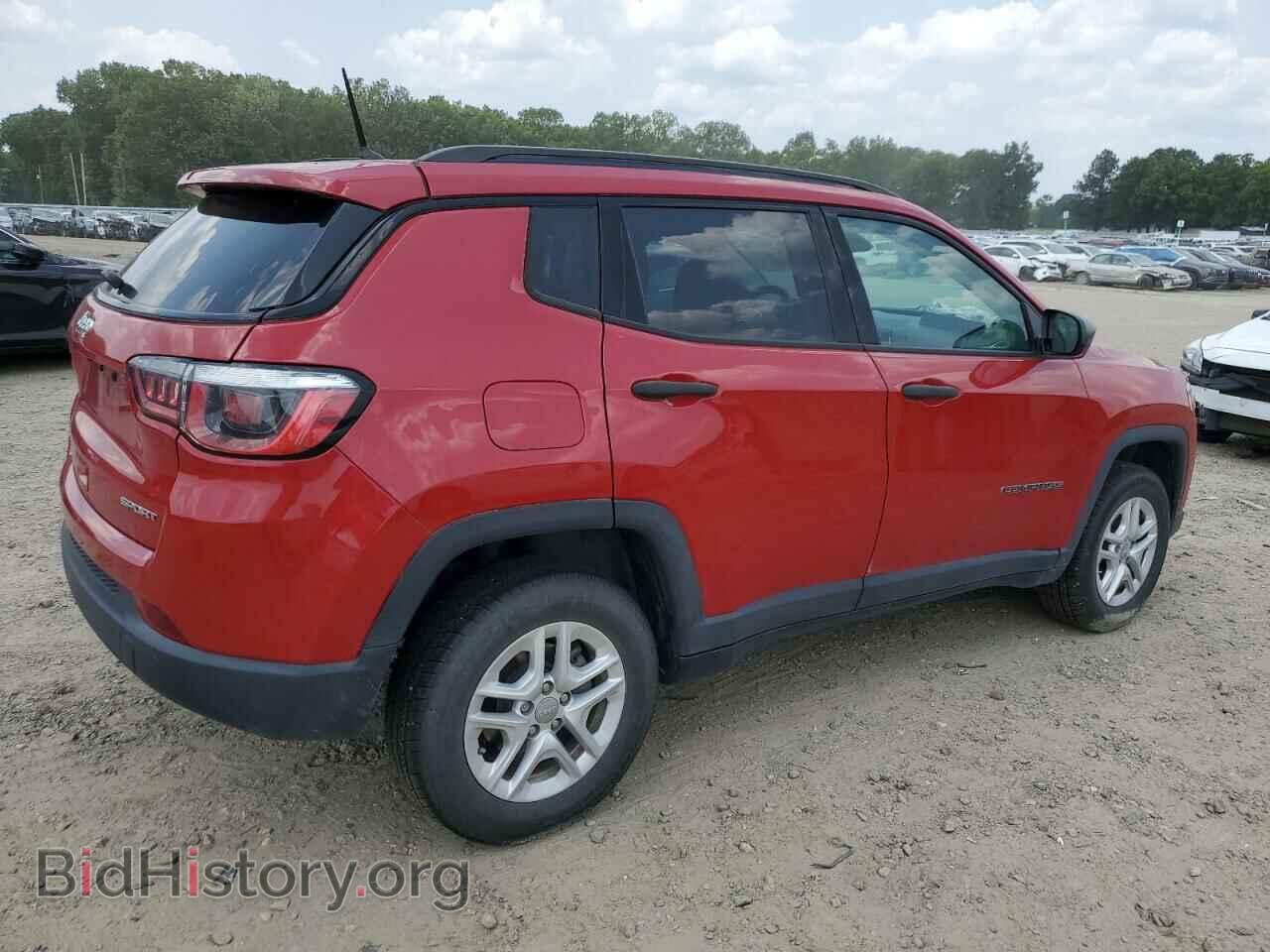 2018 JEEP COMPASS - VIN: 3C4NJDAB3JT126903 - Фото 3