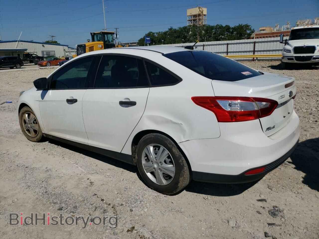 2013 FORD FOCUS - VIN: 1FADP3E24DL201757 - Фото 2