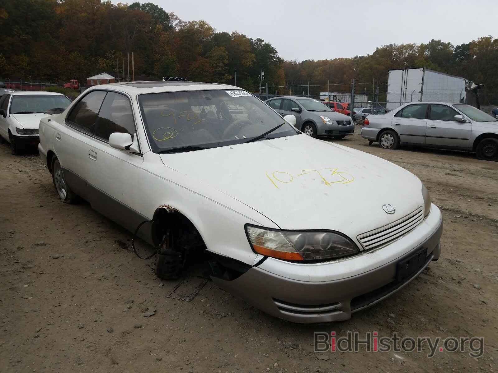 Фотография JT8BF12G5T0131869 - LEXUS ES300 1996